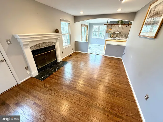 $599,999 | 10715 Hunters Chase Lane, Damascus, MD 20872