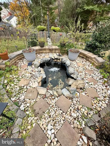 $599,999 | 10715 Hunters Chase Lane, Damascus, MD 20872