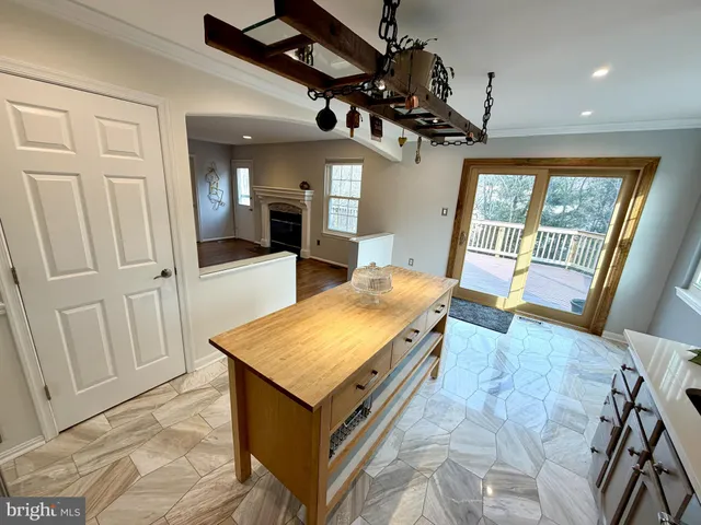 $599,999 | 10715 Hunters Chase Lane, Damascus, MD 20872