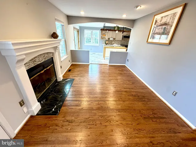 $599,999 | 10715 Hunters Chase Lane, Damascus, MD 20872