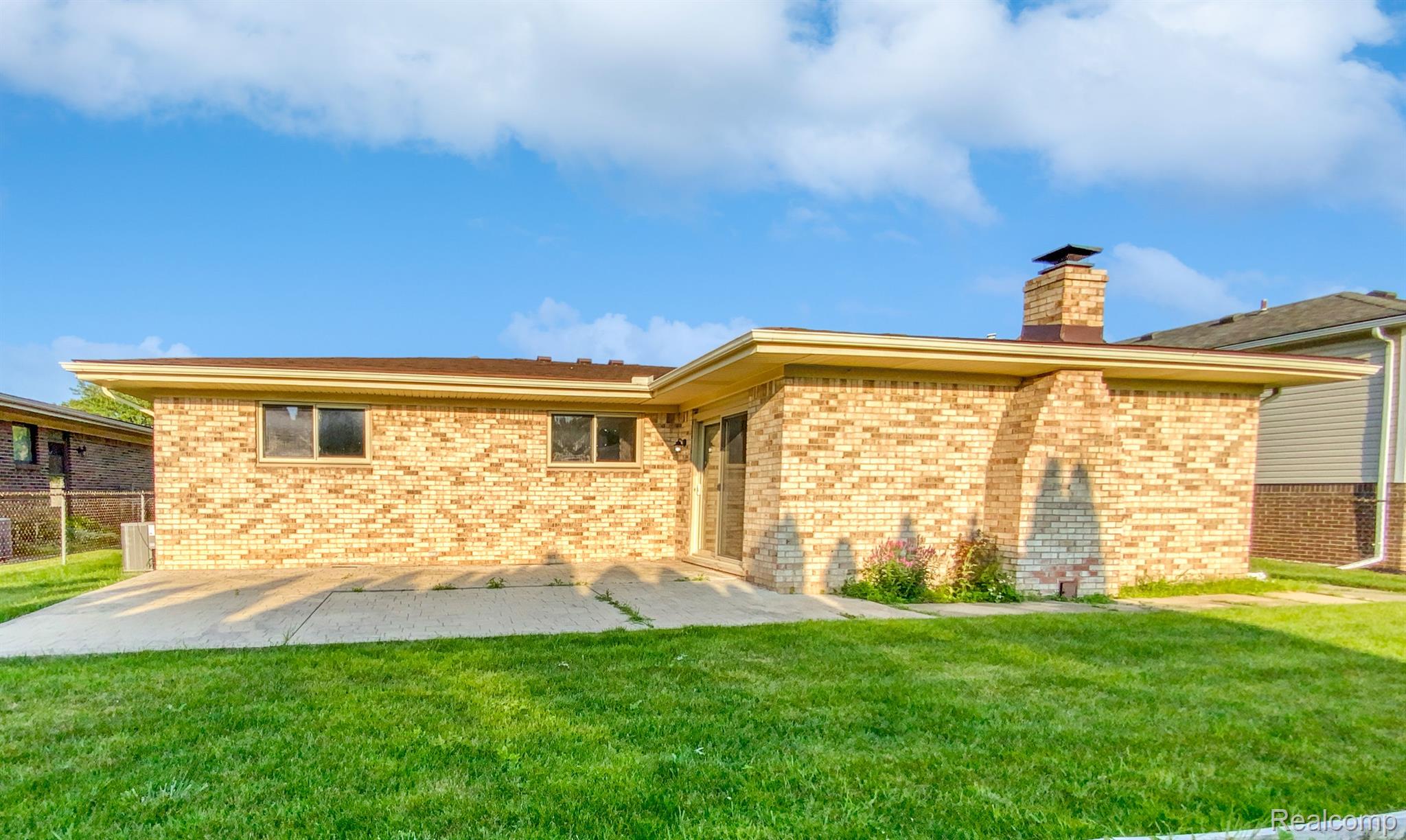 47485 Barbara Road Macomb, MI 48044 - Photo 6 of 23