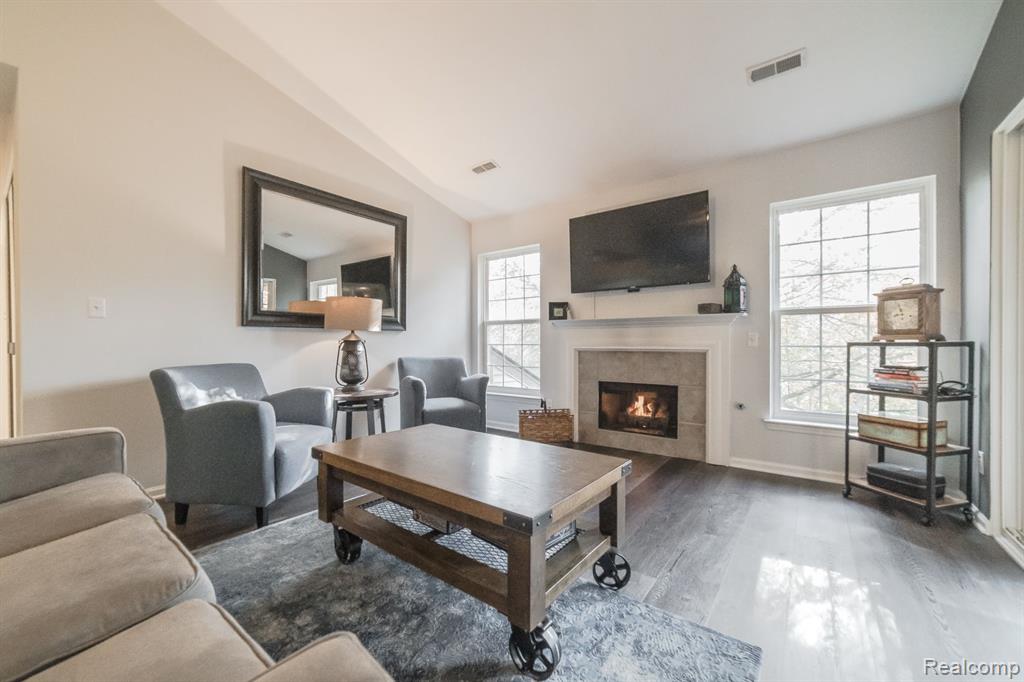 3565 Tremonte Circle, Unit 224 Rochester, MI 48306 - Photo 6 of 33