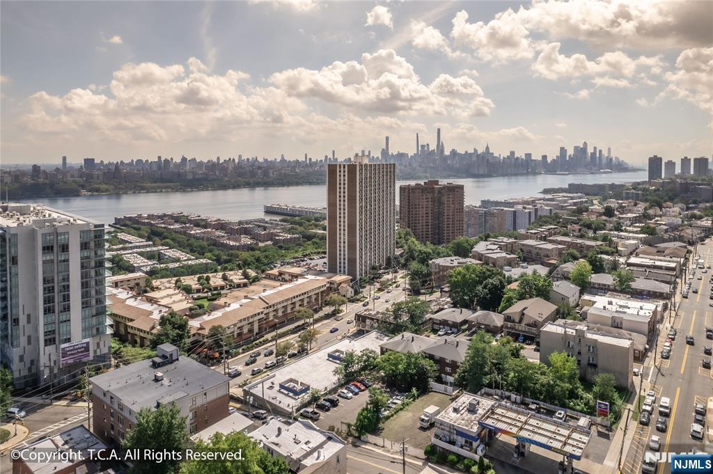 300 Gorge Road, Unit 1 Cliffside Park, NJ 07010 - Photo 33 of 33