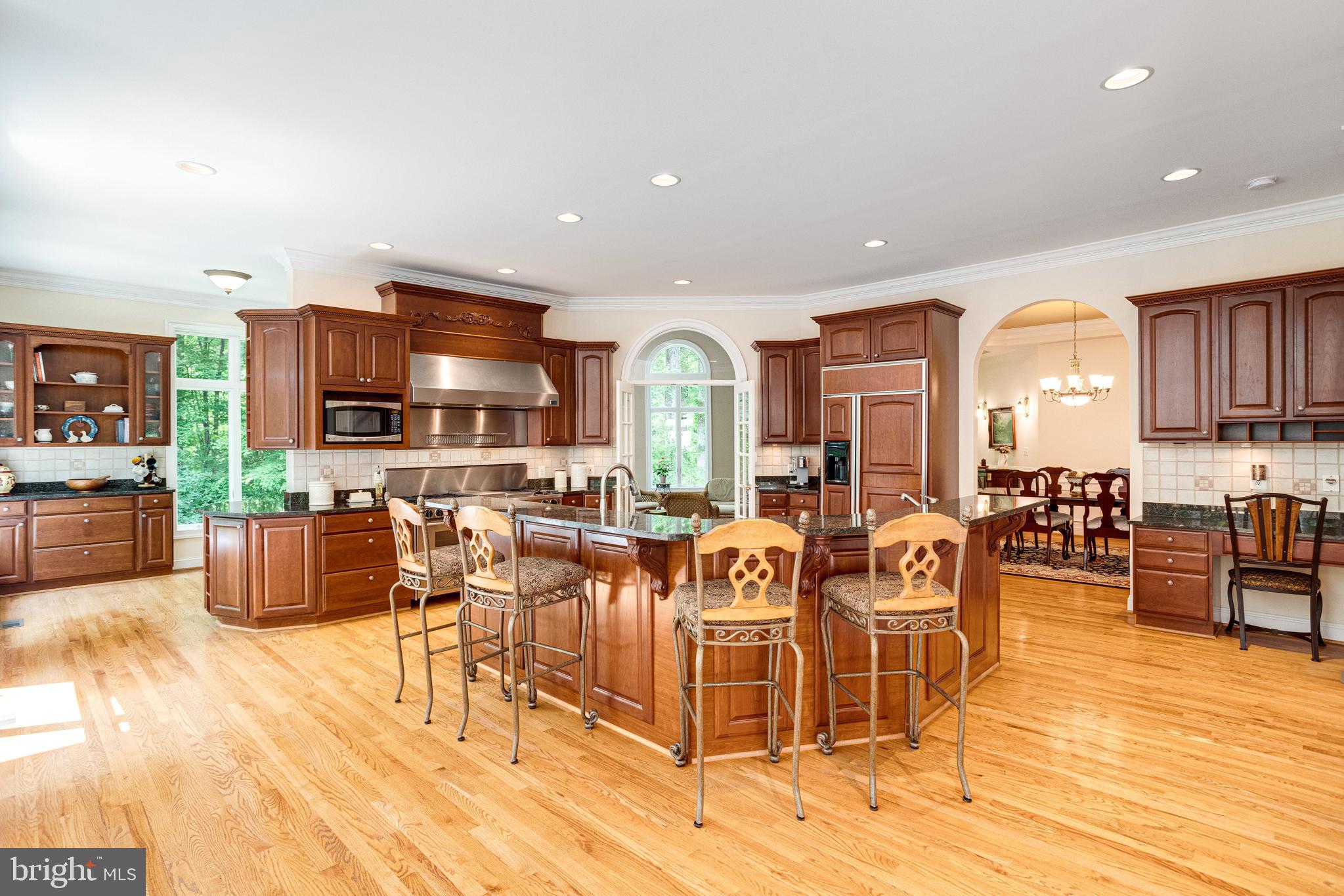 2724 Colt Run Road Oakton, VA 22124 - Photo 16 of 121 Gourmet kitchen any chef would love.
