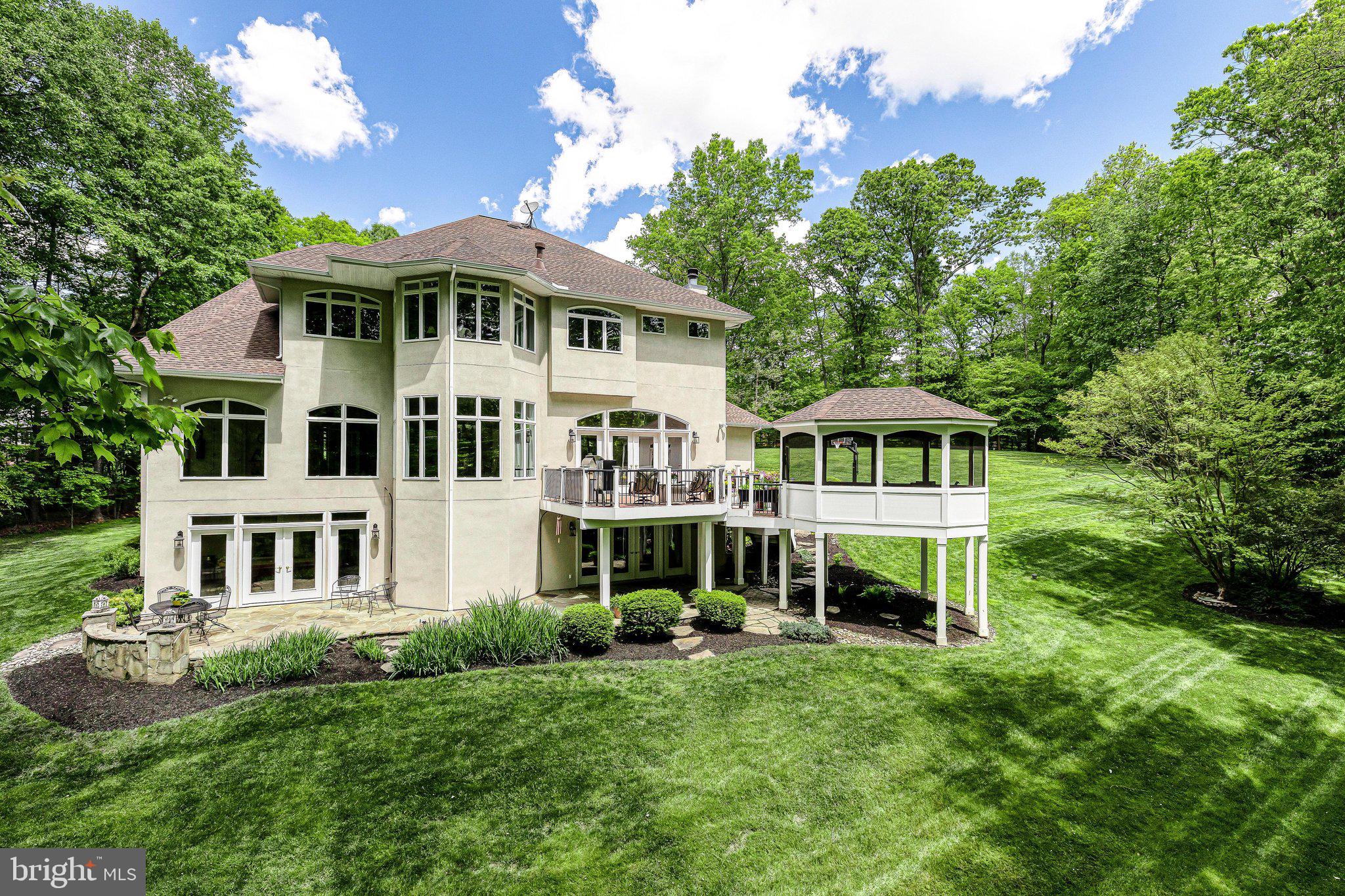 2724 Colt Run Road Oakton, VA 22124 - Photo 3 of 121