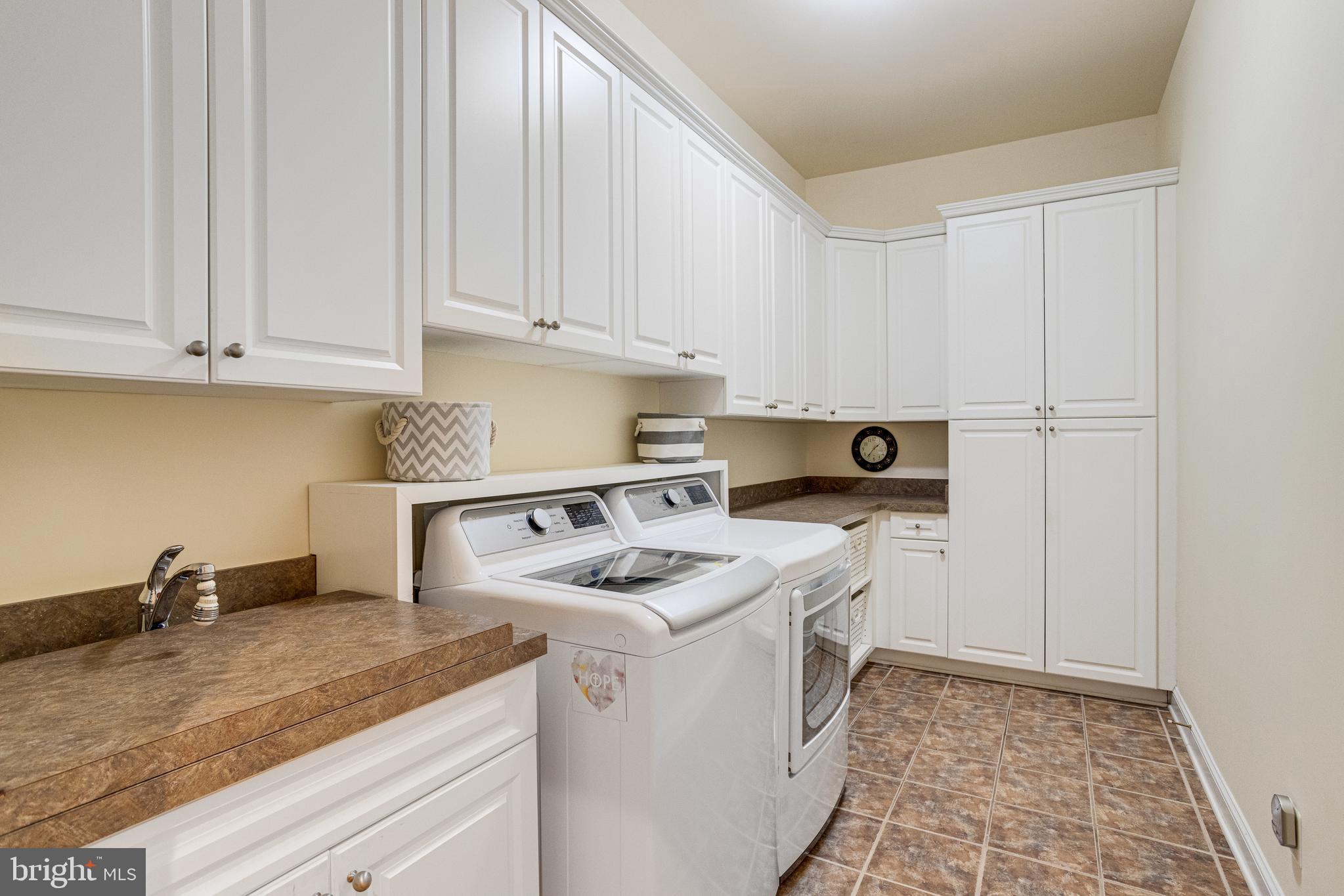 2724 Colt Run Road Oakton, VA 22124 - Photo 36 of 121