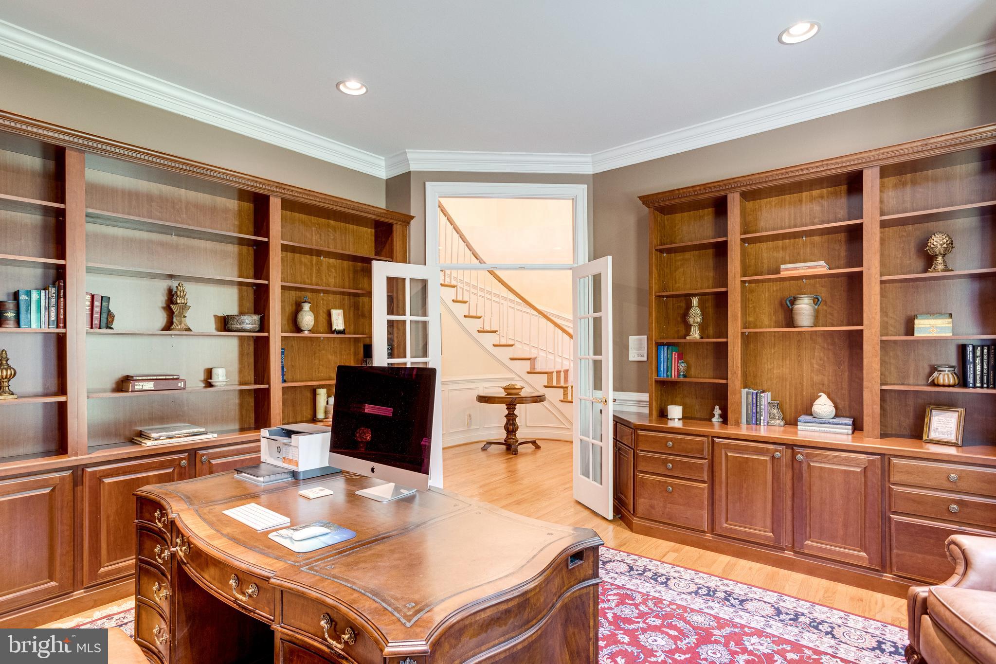 2724 Colt Run Road Oakton, VA 22124 - Photo 40 of 121