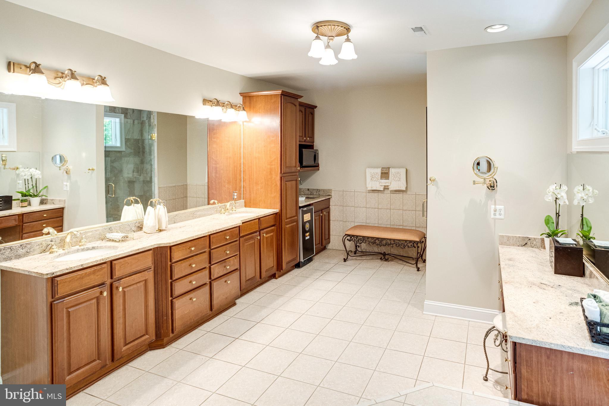 2724 Colt Run Road Oakton, VA 22124 - Photo 54 of 121