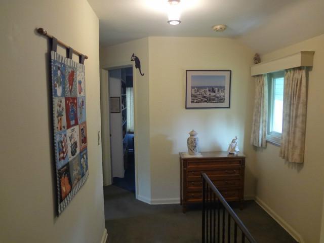 2251 Dorset Road Columbus, OH 43221 - Photo 17 of 20 Gallery Image 17