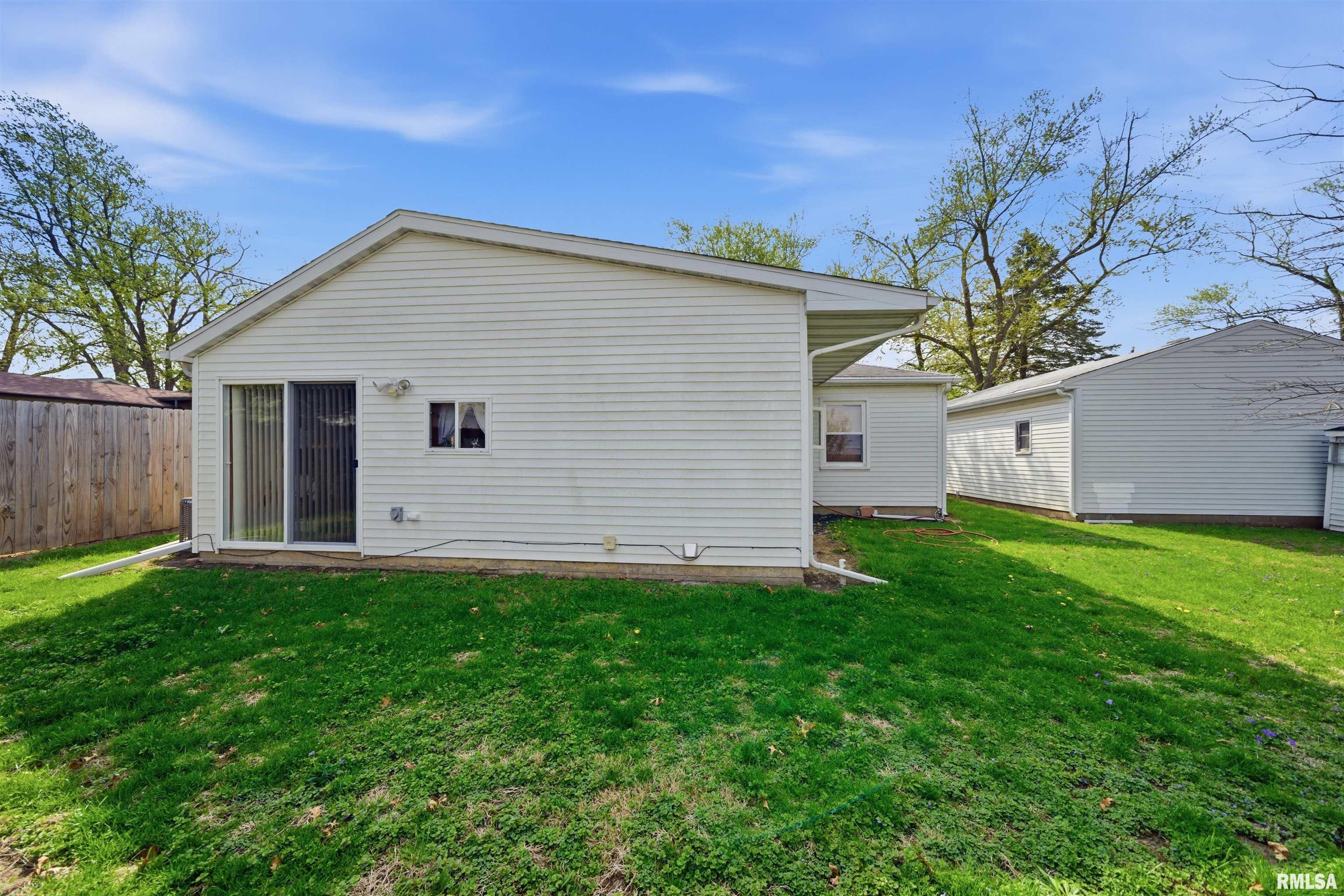 113 Grant Street Washington, IL 61571 - Photo 26 of 30