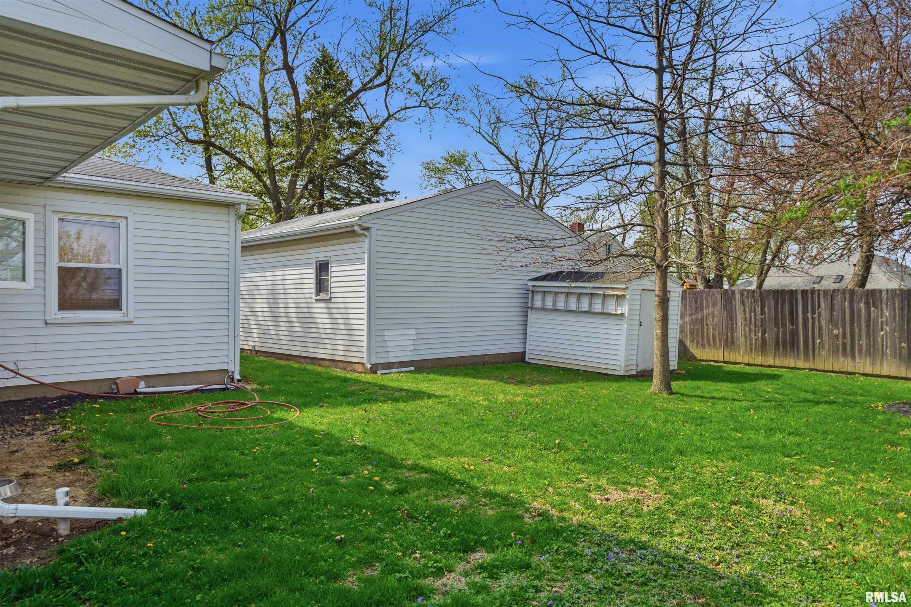 113 Grant Street Washington, IL 61571 - Photo 27 of 30