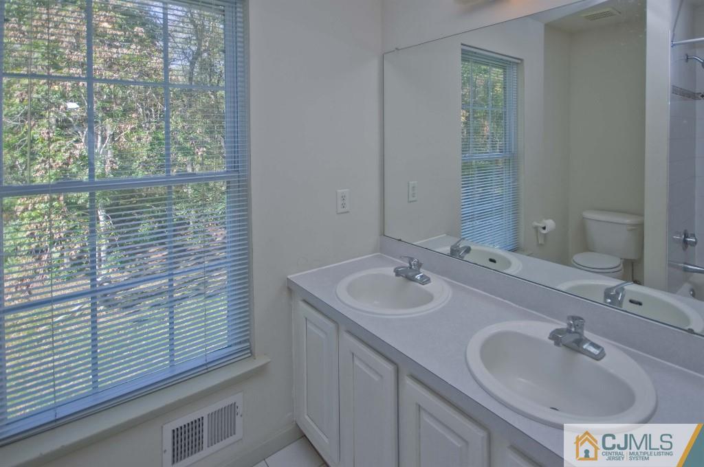 10 Champlain Road Monmouth Junction, NJ 08852 - Photo 22 of 25 Gallery Image 22