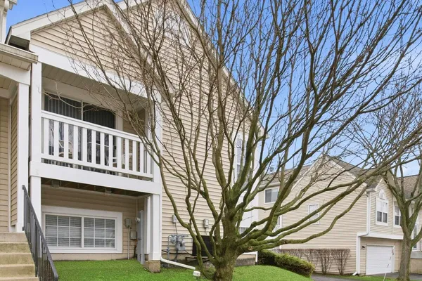 $307,000 | 2861 Shelly Lane, Aurora, IL 60504