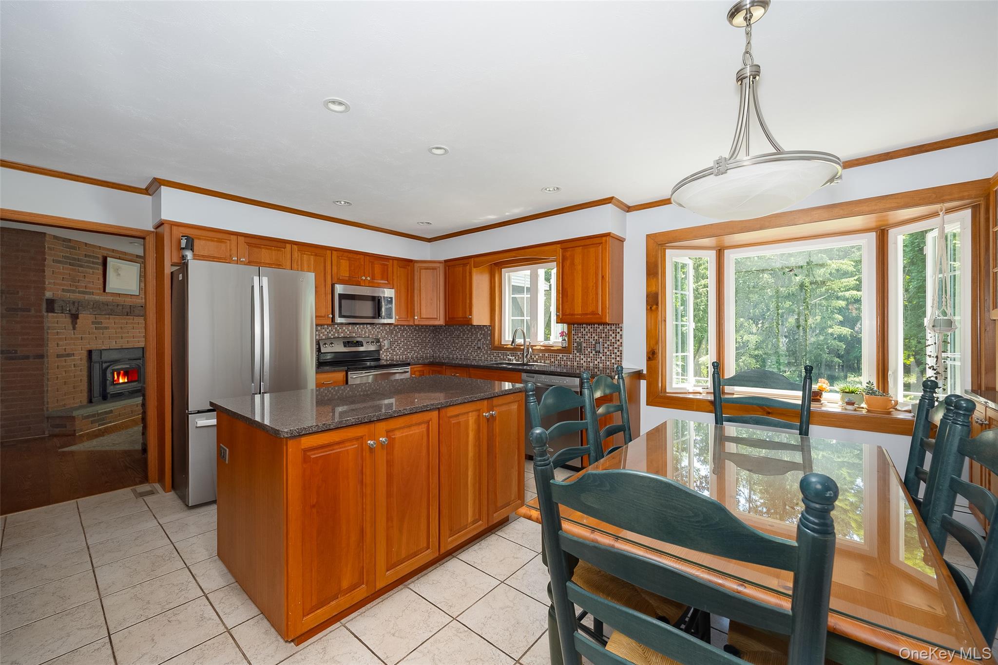 326 Mills Cross Road Staatsburg, NY 12580 - Photo 10 of 33