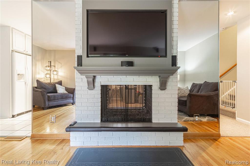 1088 North Adams Road Rochester Hills, MI 48306 - Photo 24 of 49