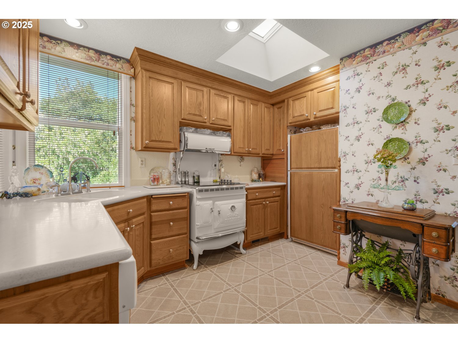 4370 Eagle Crest Road Northwest Salem, OR 97304 - Photo 11 of 47