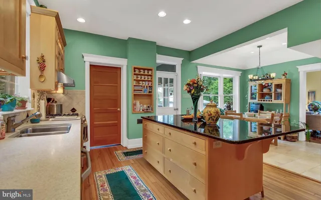 $899,000 | 22 Wyomissing Boulevard, Reading, PA 19610