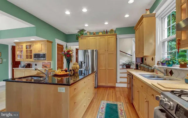 $899,000 | 22 Wyomissing Boulevard, Reading, PA 19610