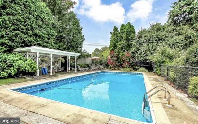 $899,000 | 22 Wyomissing Boulevard, Reading, PA 19610