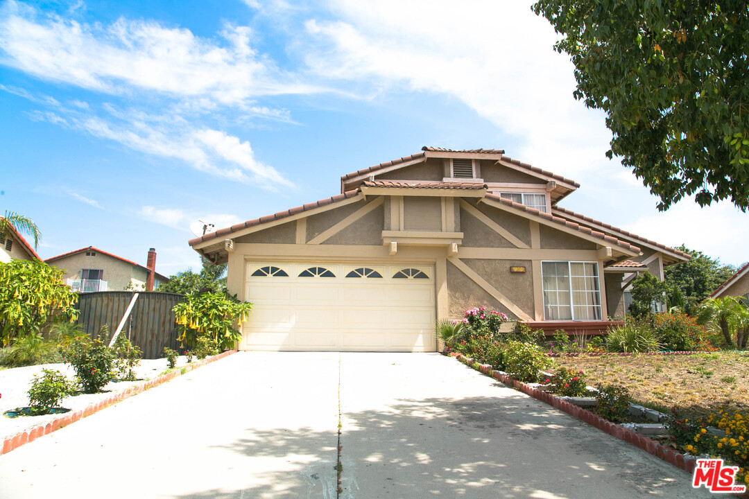 1206 West Craig Street Rialto, CA 92377 - Photo 1 of 40 Gallery Image 1
