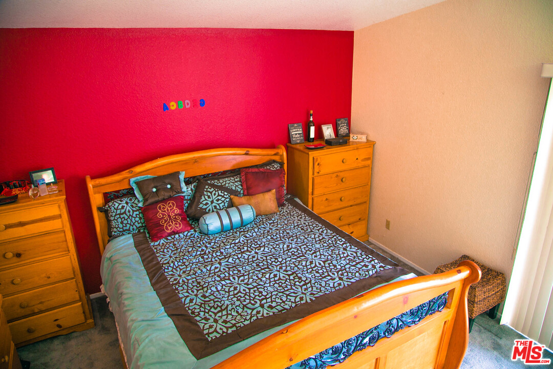 1206 West Craig Street Rialto, CA 92377 - Photo 21 of 40 Gallery Image 21