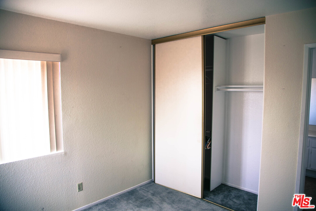 1206 West Craig Street Rialto, CA 92377 - Photo 24 of 40 Gallery Image 24