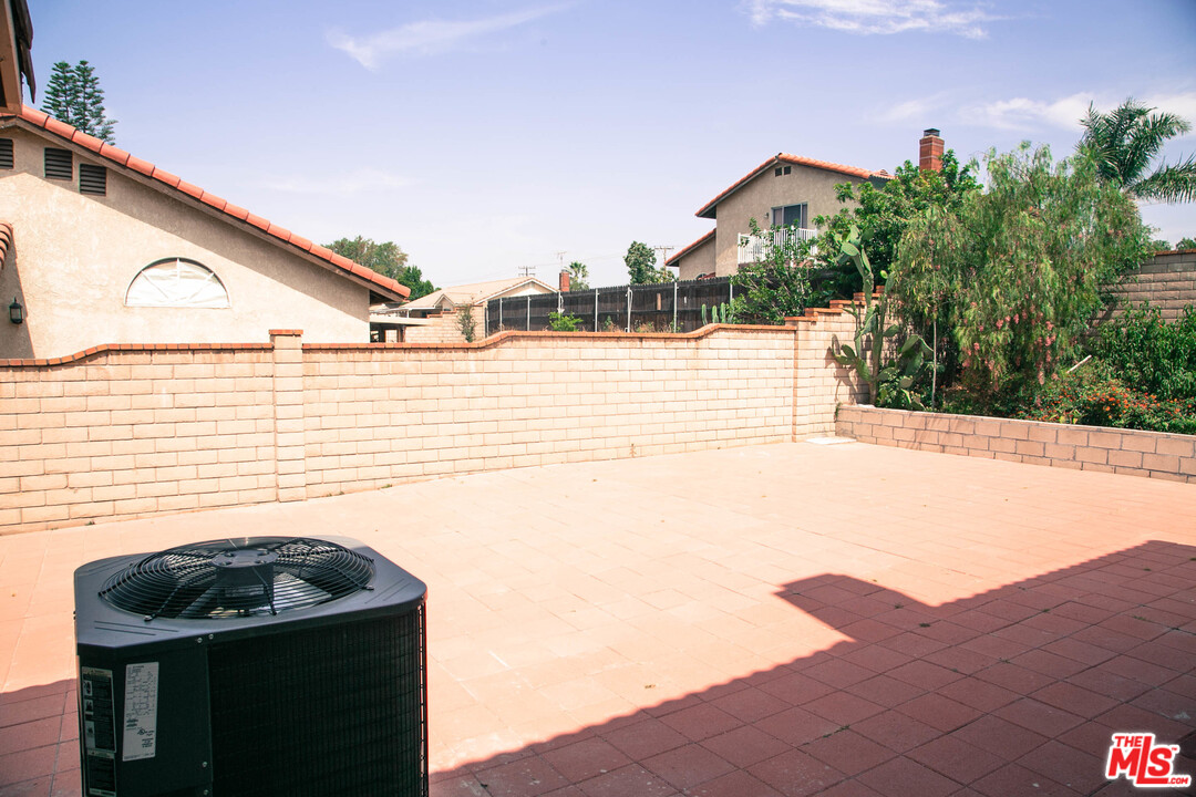 1206 West Craig Street Rialto, CA 92377 - Photo 35 of 40 Gallery Image 35