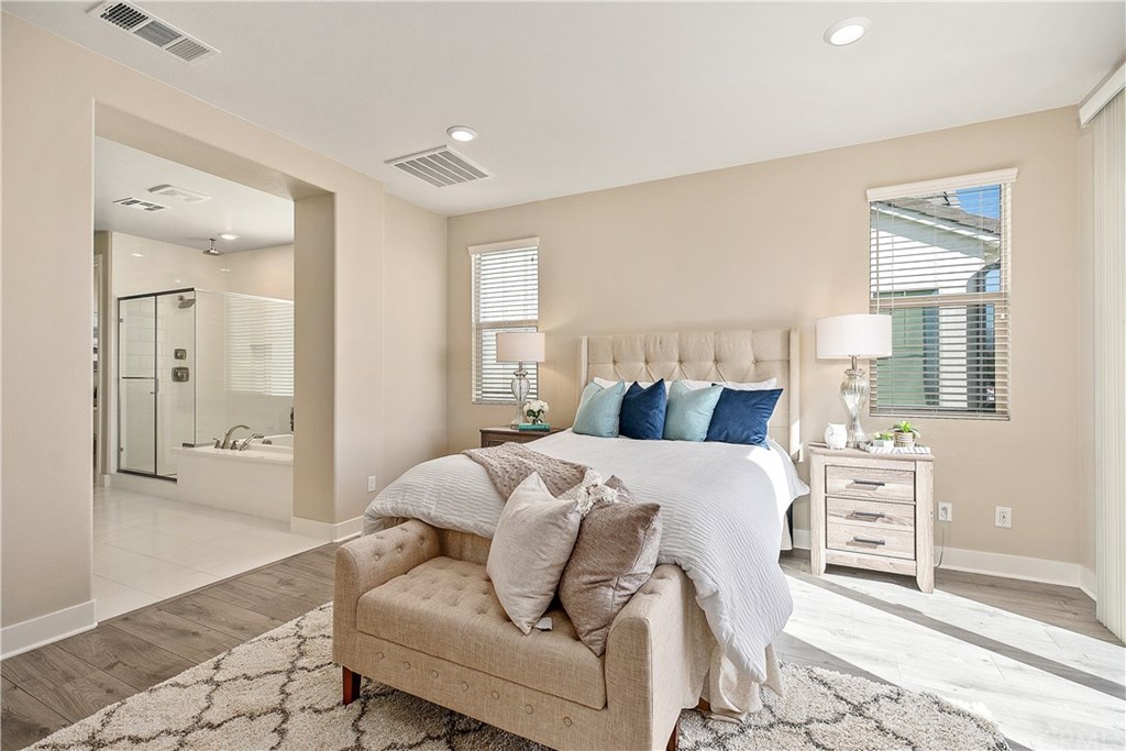 131 Theme Irvine, CA 92618 - Photo 26 of 51