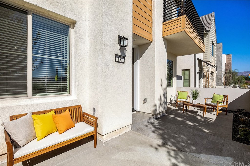 131 Theme Irvine, CA 92618 - Photo 4 of 51
