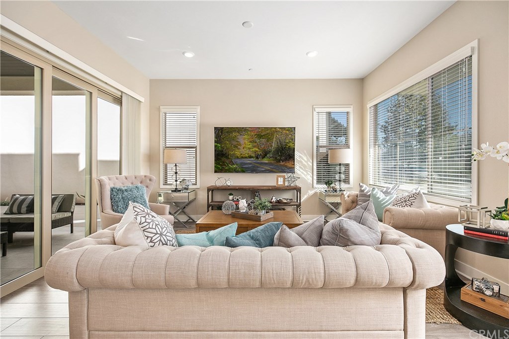 131 Theme Irvine, CA 92618 - Photo 8 of 51