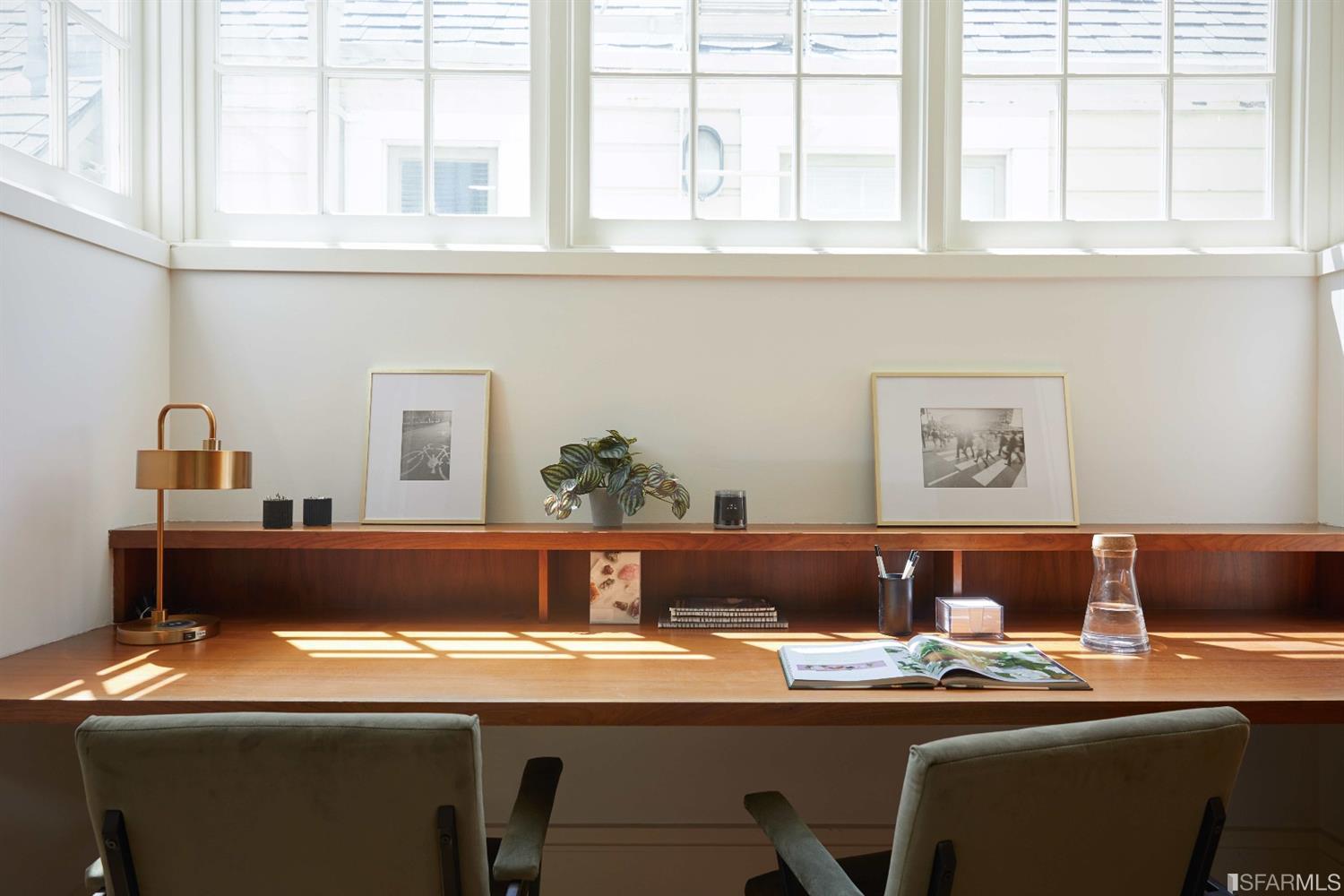 2440 Broadway San Francisco, CA 94115 - Photo 15 of 39 a dining room with furniture and window