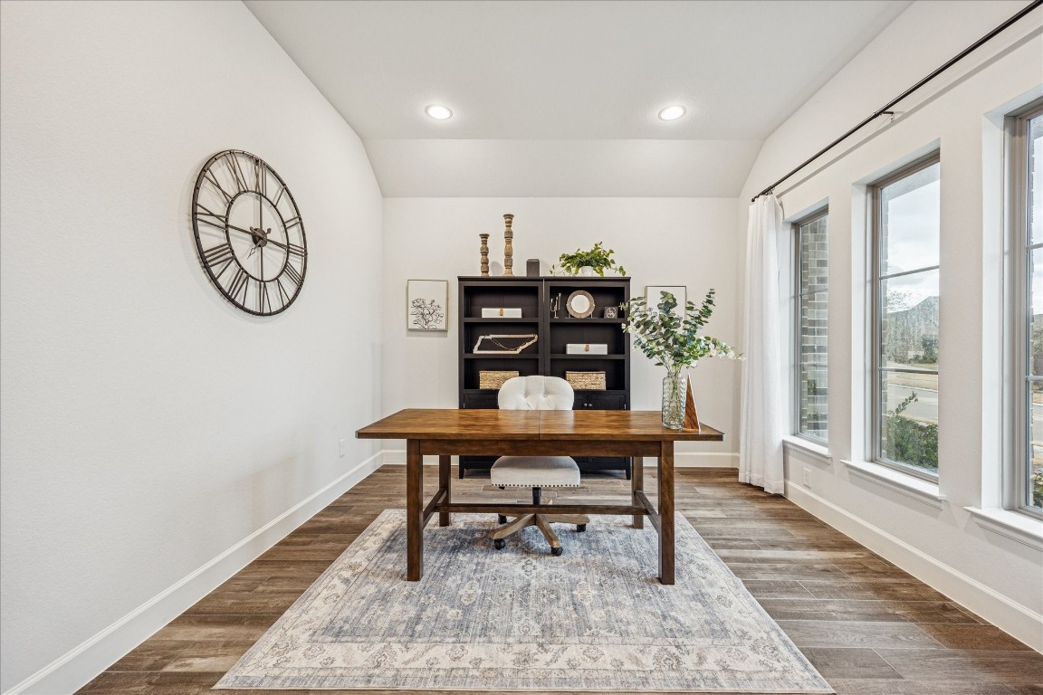 4527 Peloton Road Rosharon, TX 77583 - Photo 10 of 30 a view of a room with a table and chairs