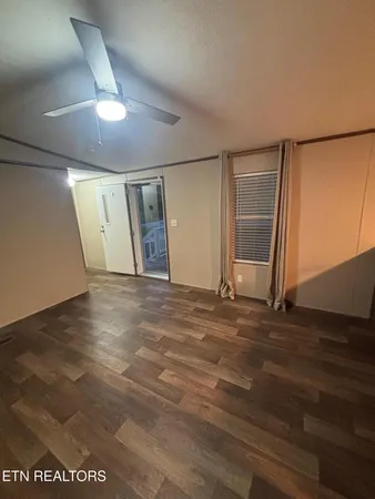 $154,900 | 480 Water Street, Speedwell, TN 37870