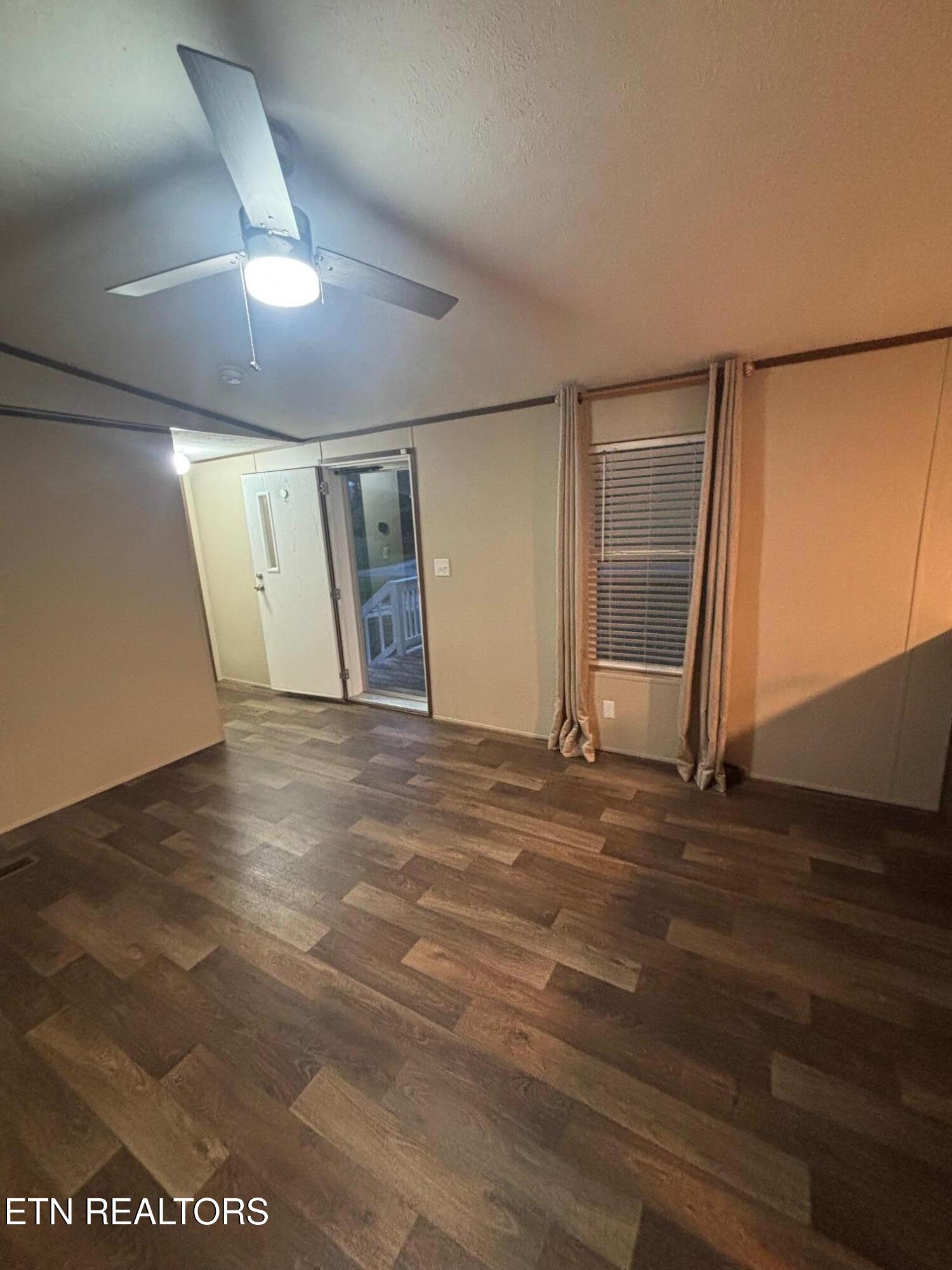 480 Water Street Speedwell, TN 37870 - Photo 16 of 22 IMG_4632