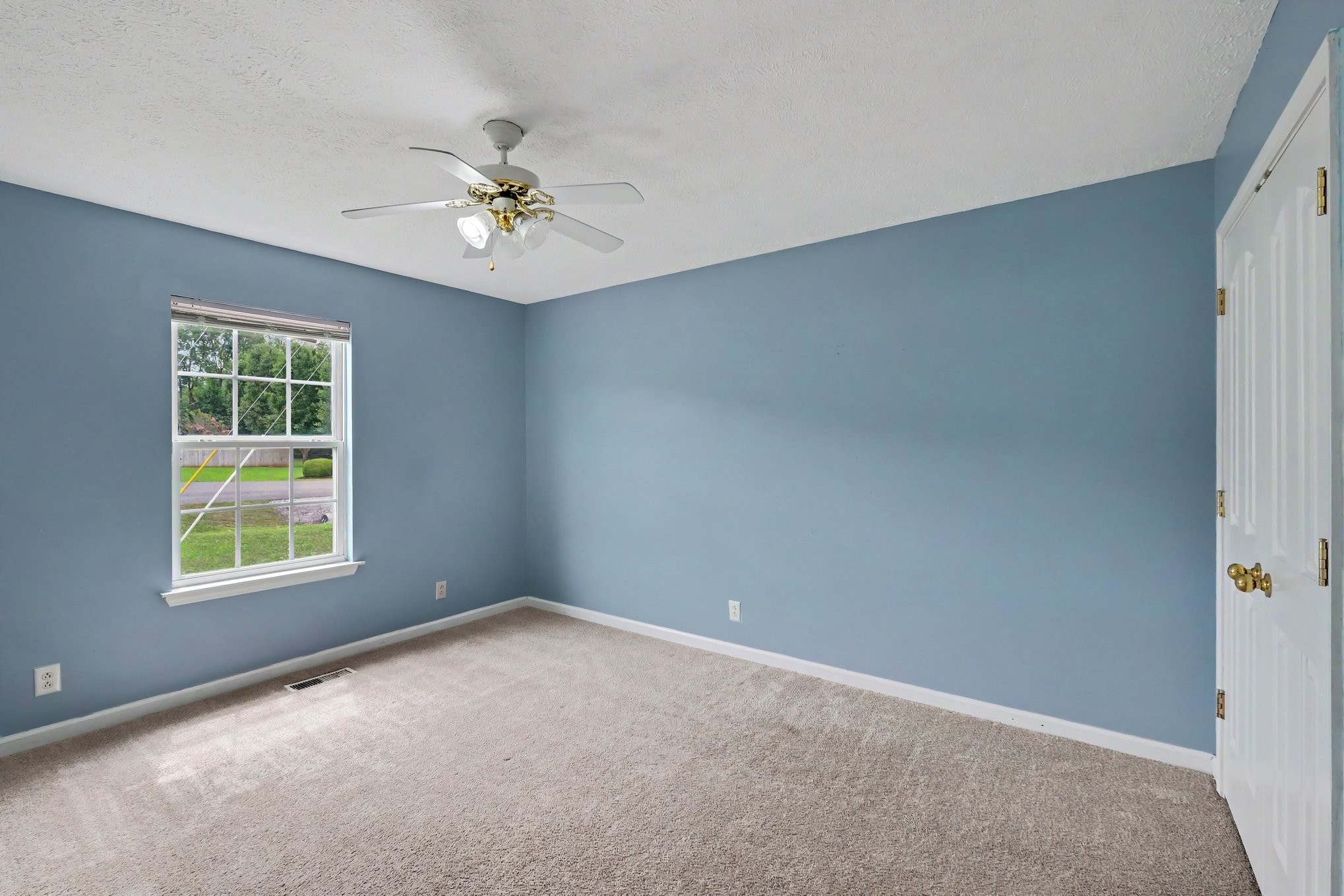 104 Johnny Ruth Court Murfreesboro, TN 37127 - Photo 4 of 16