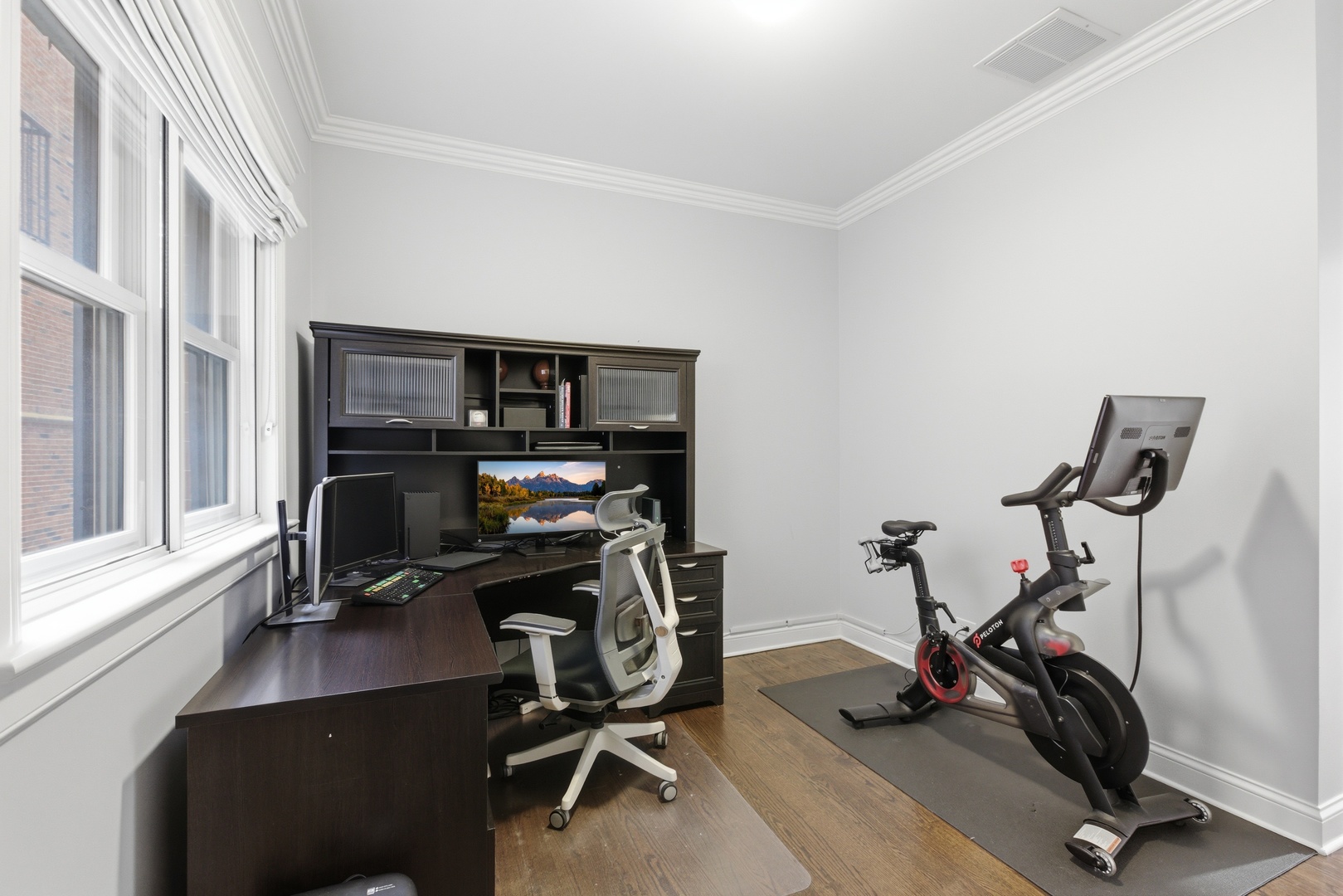 927 West George Street, Unit 2 Chicago, IL 60657 - Photo 22 of 25