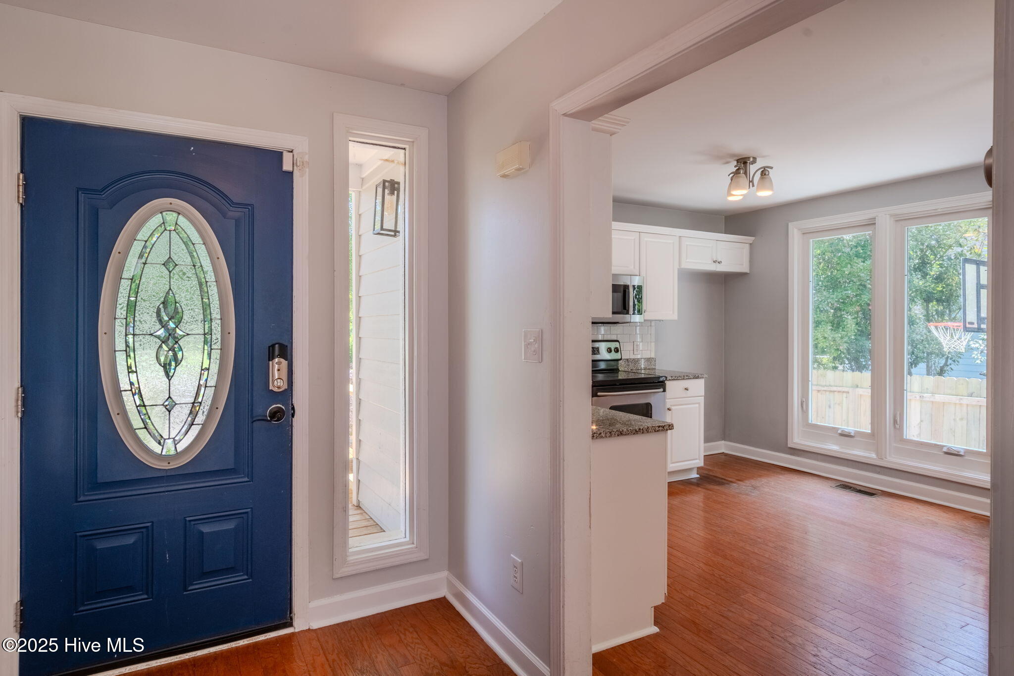 623 Ripwood Road Wilmington, NC 28405 - Photo 5 of 41 8-web-or-mls-623 Ripwood Road-108