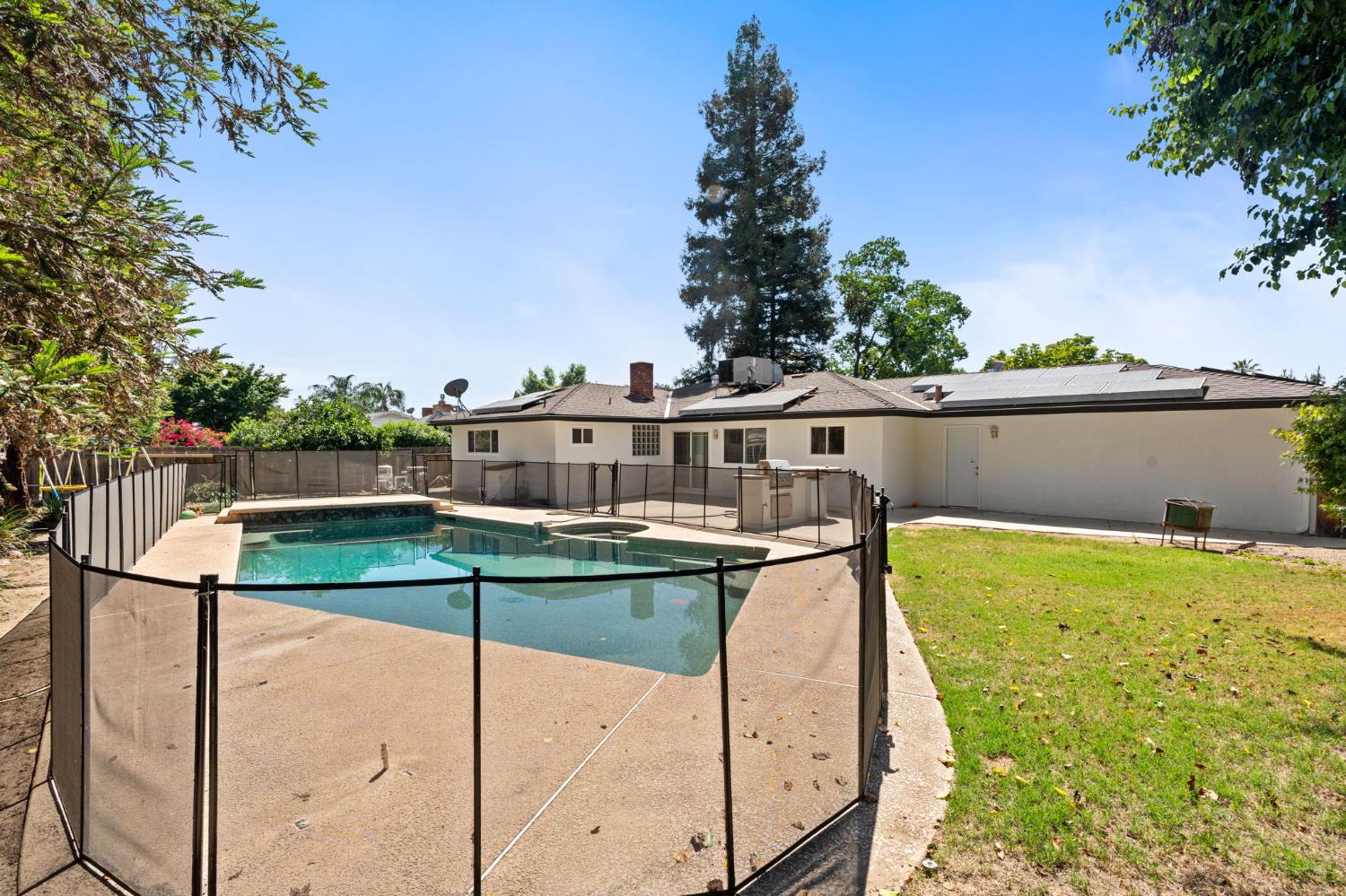 1284 North Riverview Avenue Reedley, CA 93654 - Photo 34 of 40