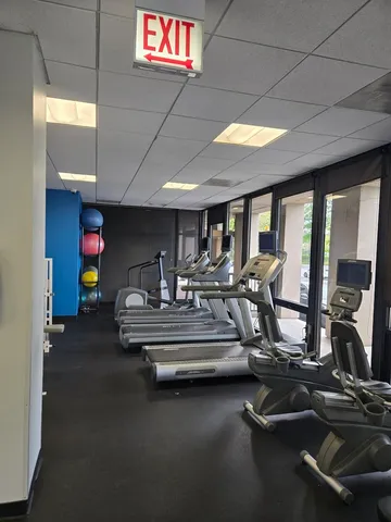 $115,000 | 6700 South South Shore Drive, Unit 2G, Chicago, IL 60649