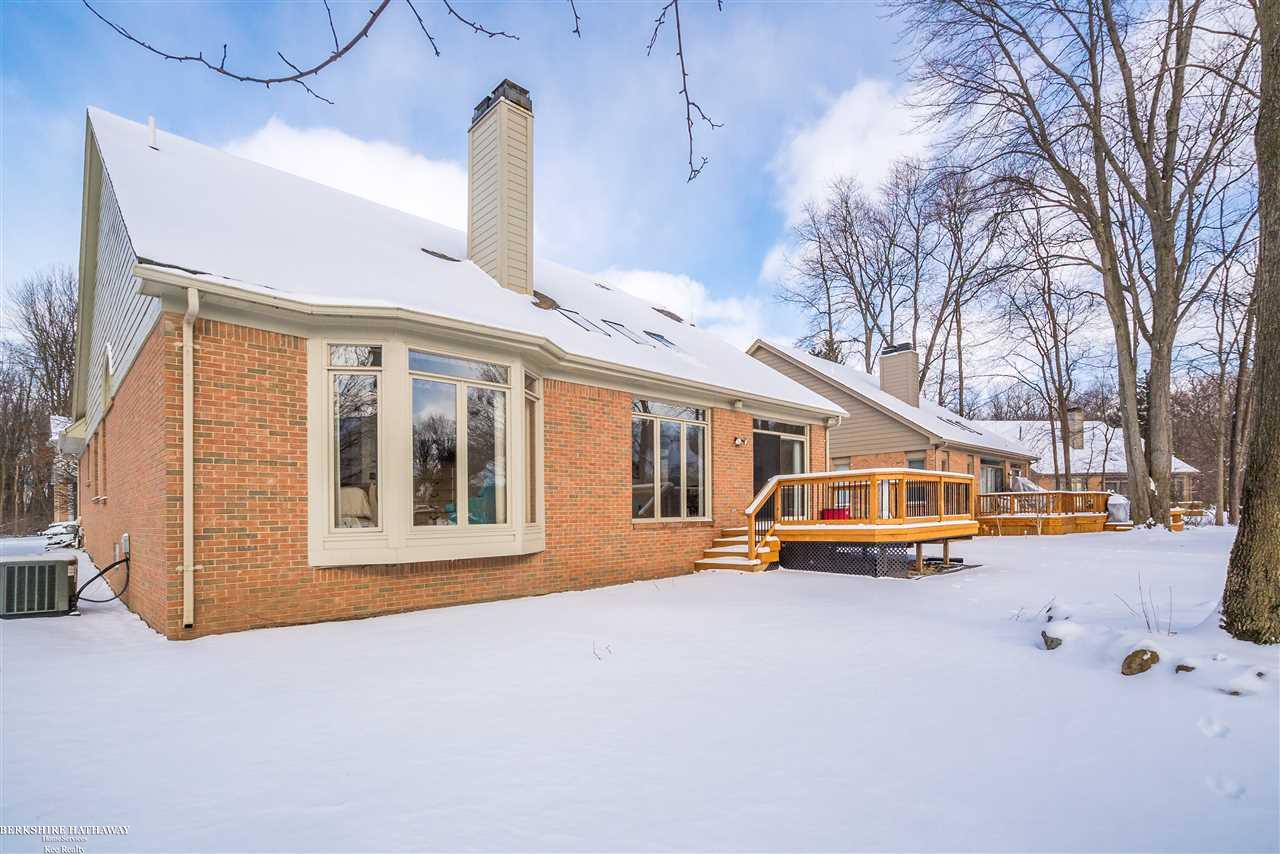 1151 Bluebird Drive Rochester, MI 48307 - Photo 6 of 49 31369477-5.JPG