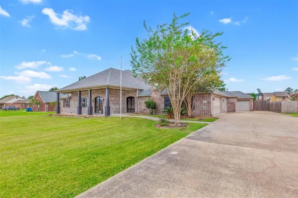 $496,500 | 1630 Hollow Cove, Lake Charles, LA 70611