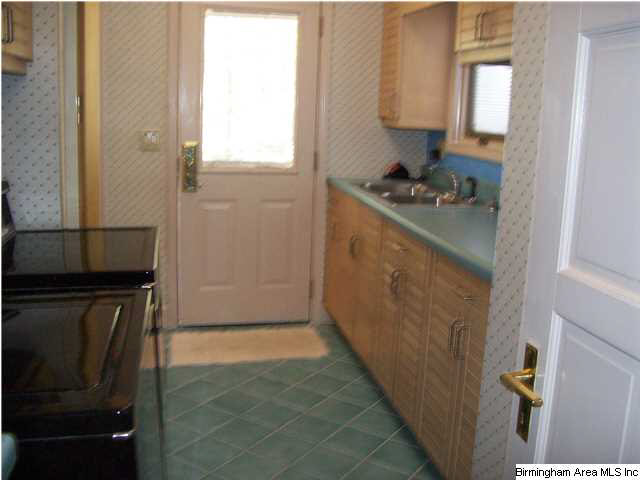7995 Highway 46 Heflin, AL 36264 - Photo 15 of 32