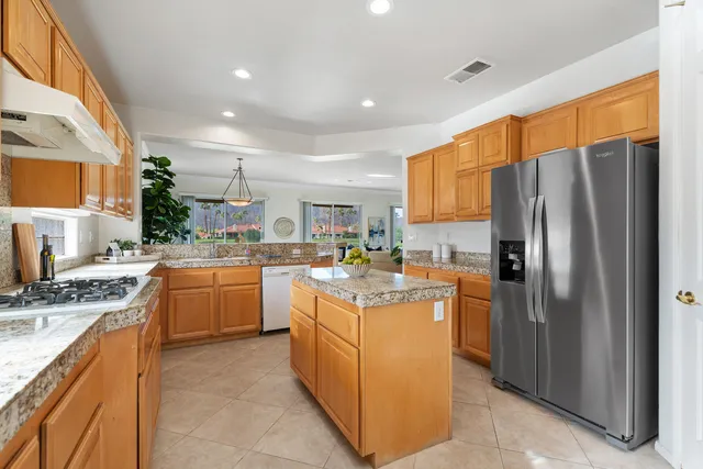 $725,000 | 78152 Calle Las Ramblas, La Quinta, CA 92253