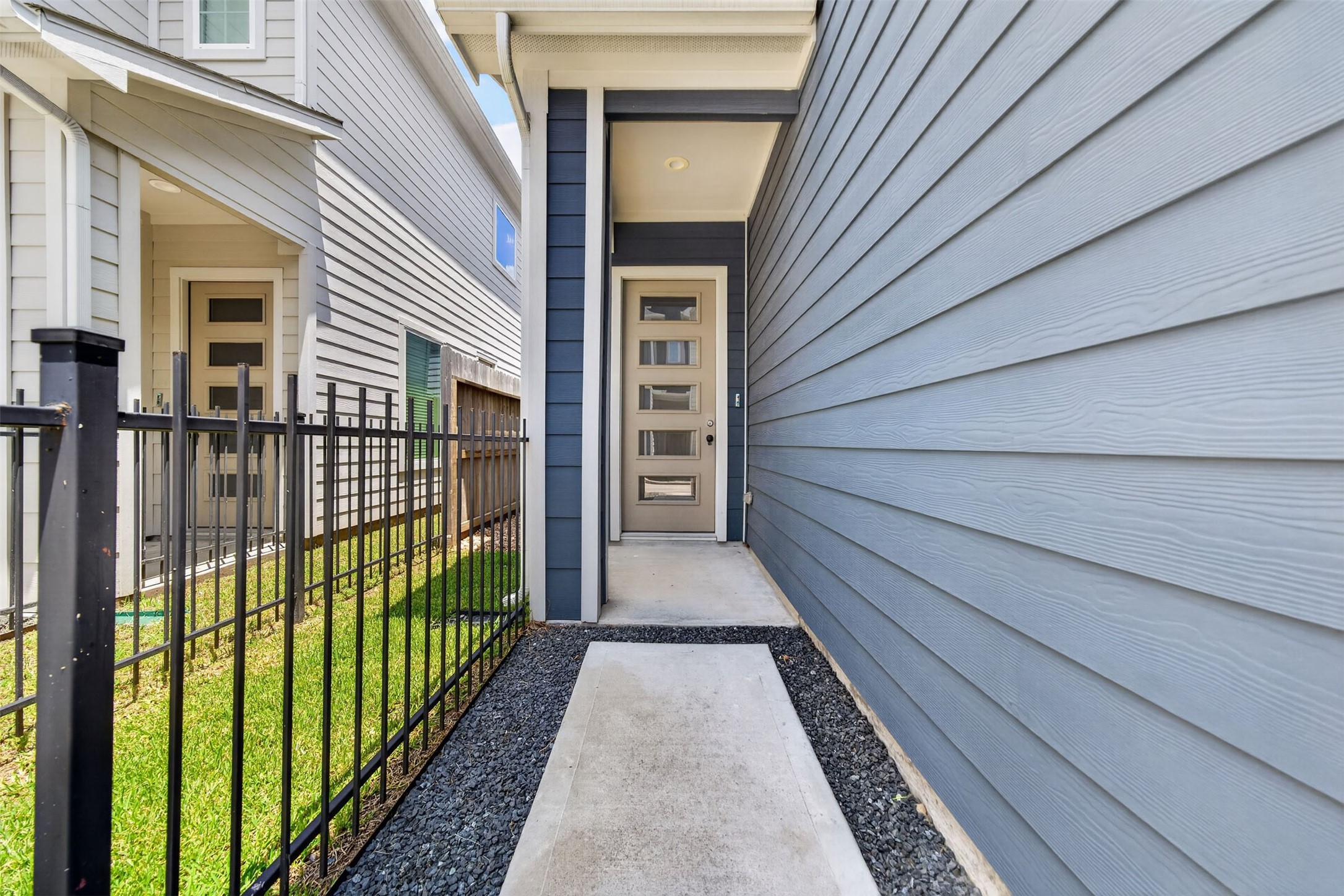 1205 West Tidwell Road Houston, TX 77091 - Photo 2 of 41