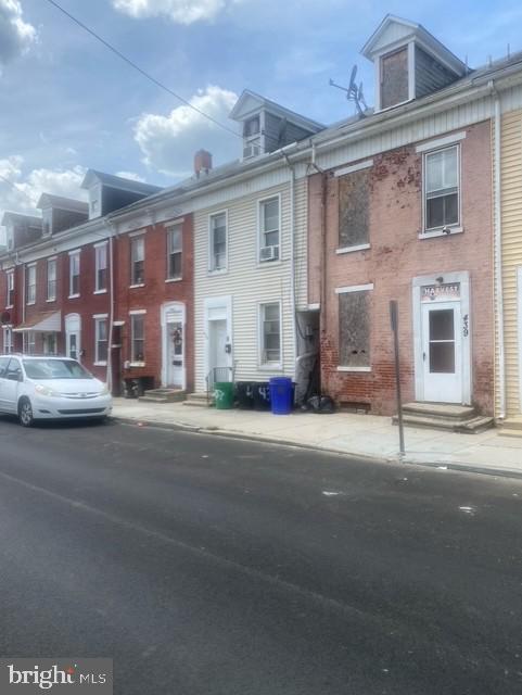 439 Walnut Street York, PA 17403 - Photo 3 of 7