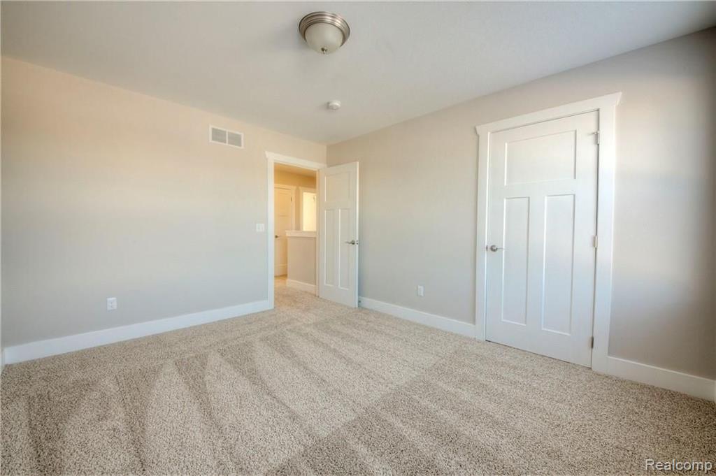 Tbd Tbd Walnut View Drive Pinckney, MI 48169 - Photo 34 of 39