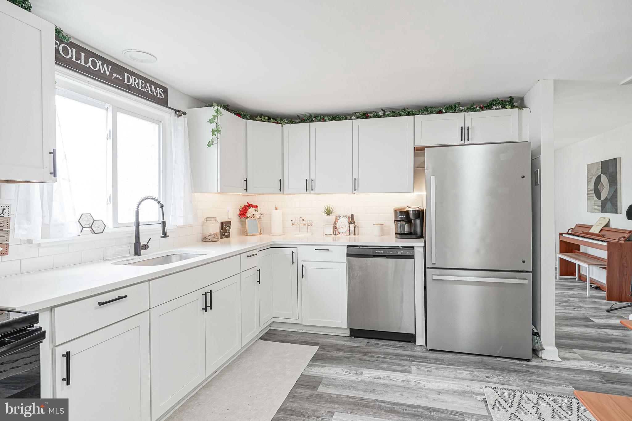 649 6th Avenue Lindenwold, NJ 08021 - Photo 12 of 21