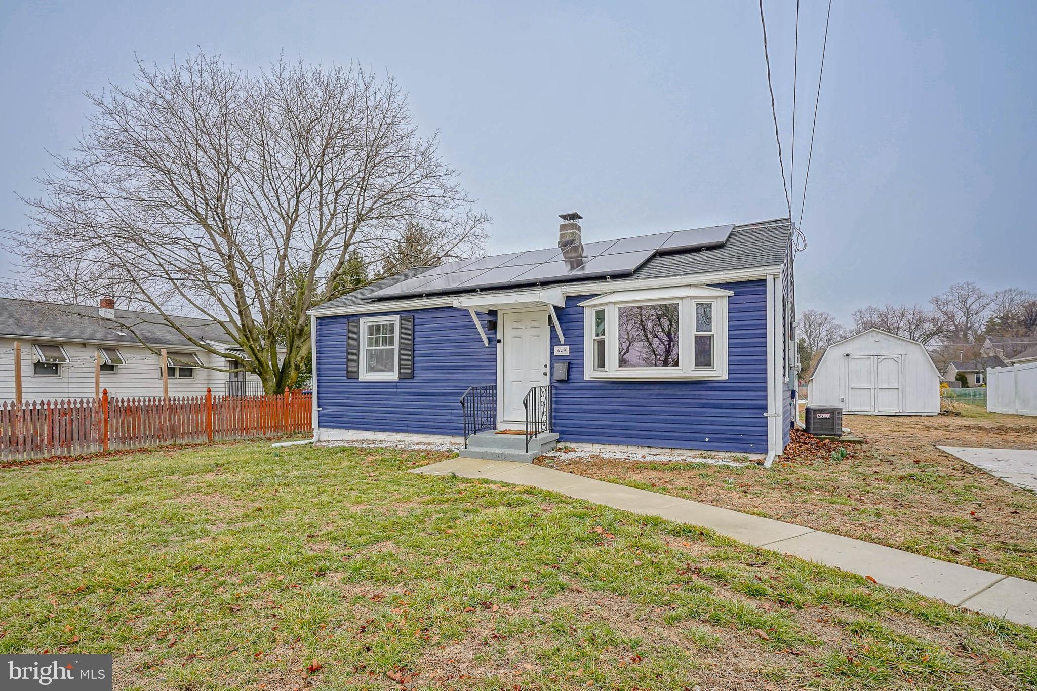 649 6th Avenue Lindenwold, NJ 08021 - Photo 3 of 21