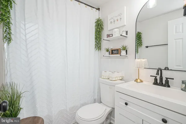 $275,000 | 649 6th Avenue, Lindenwold, NJ 08021