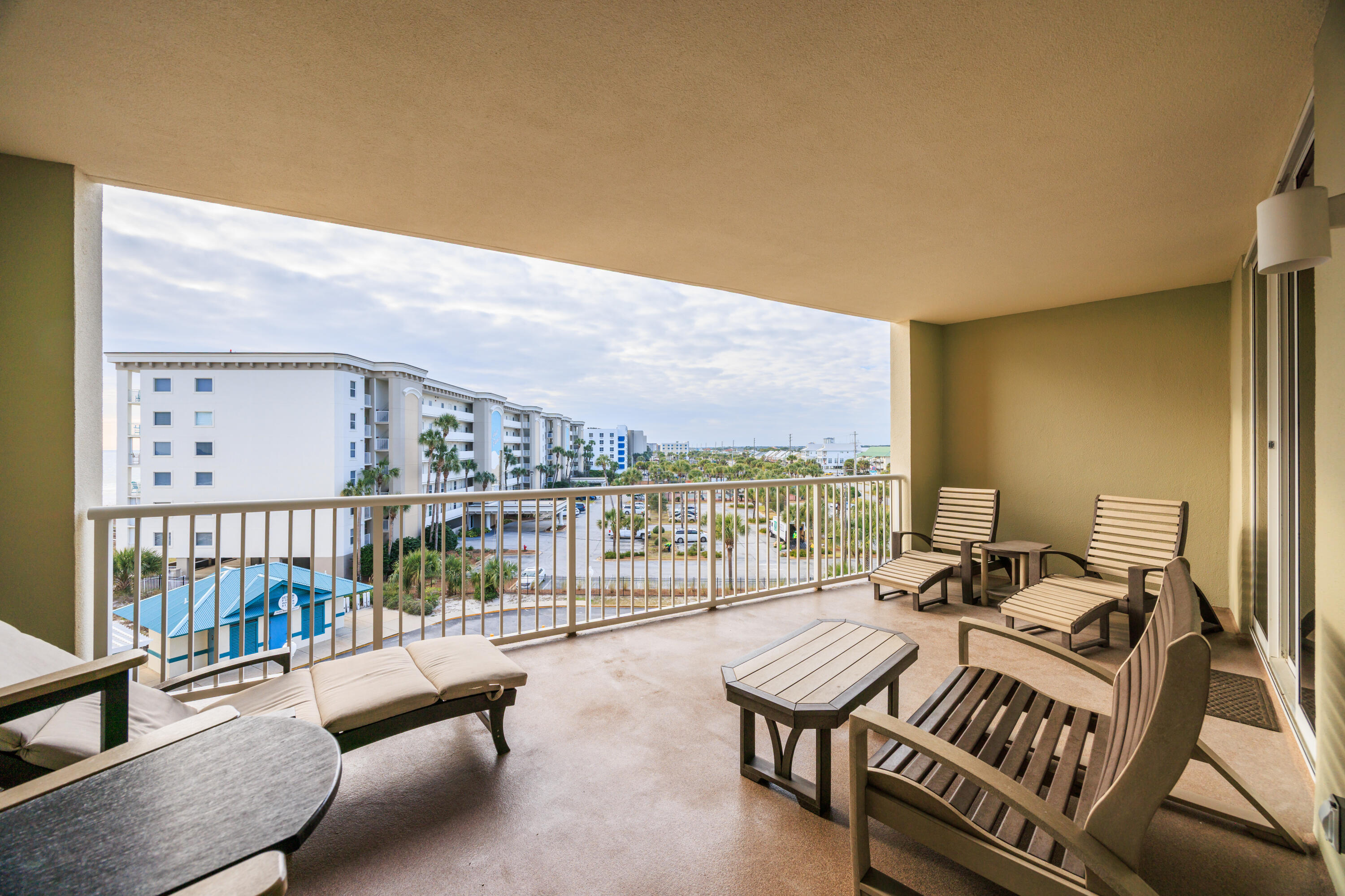 1150 Santa Rosa Boulevard, Unit 421 Fort Walton Beach, FL 32548 - Photo 27 of 46 a balcony with furniture and city view